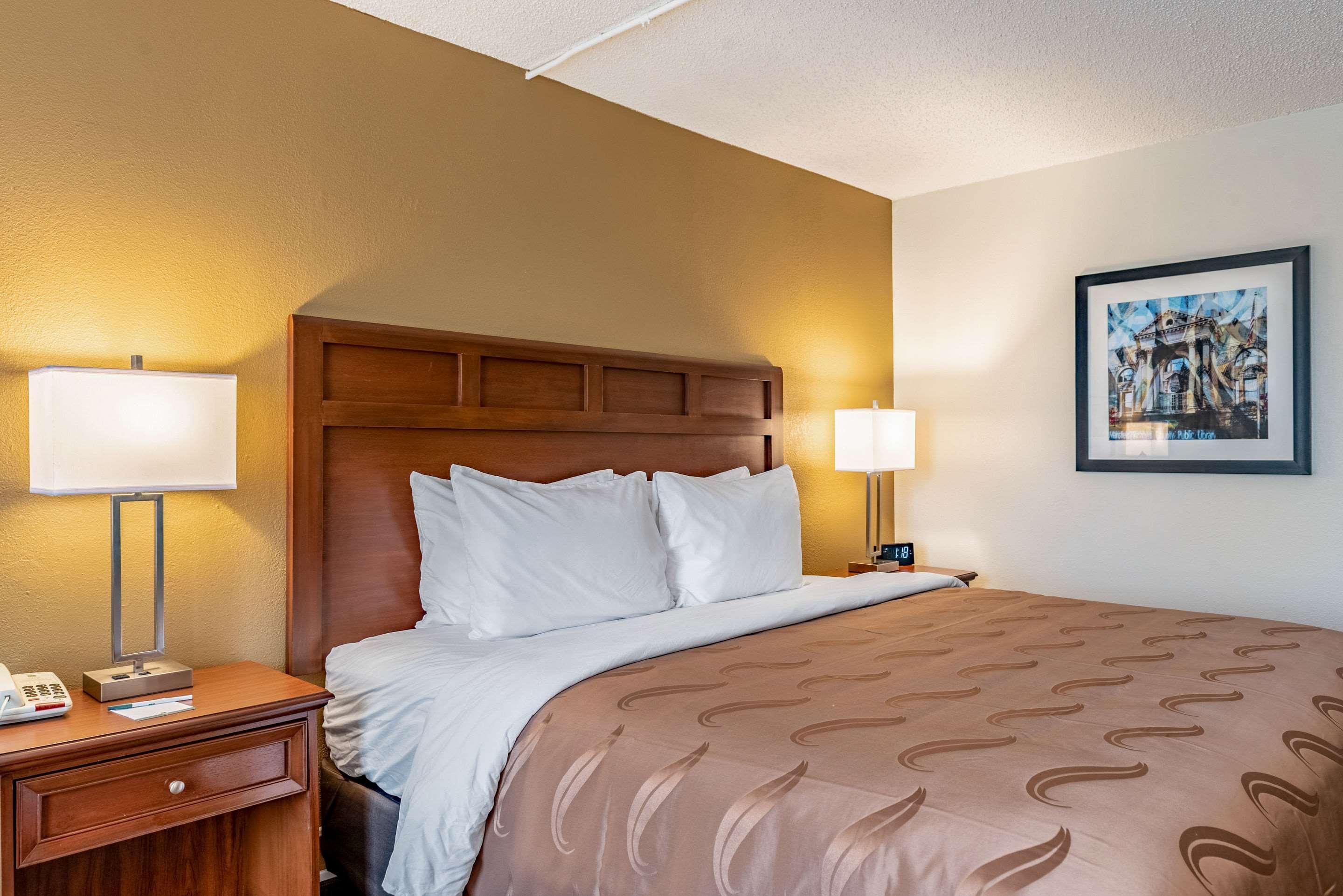 Quality Inn Bucyrus North Exterior photo