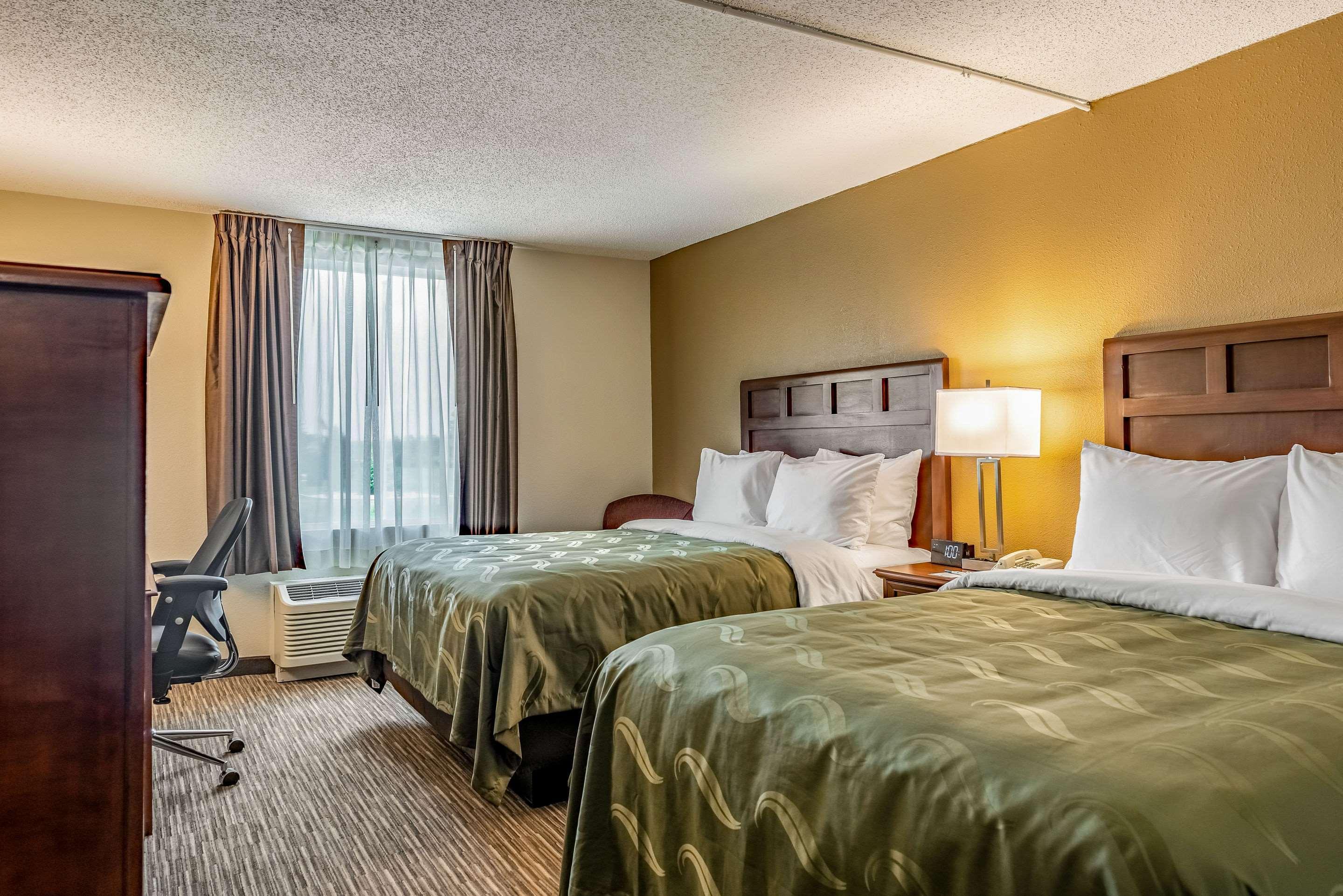 Quality Inn Bucyrus North Exterior photo